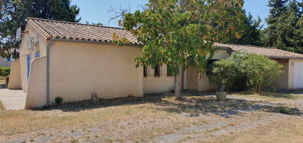 Villa pp 3 ch sur 2650m² de terrain constructible