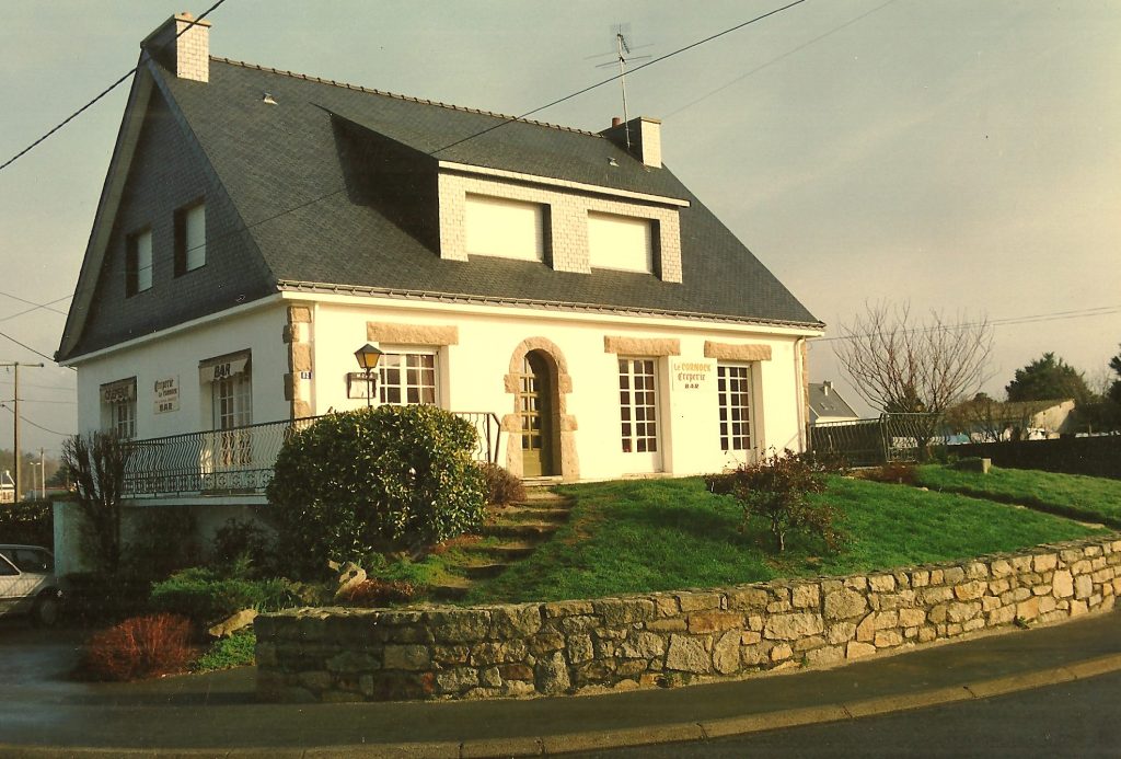 Grande maison avec vue mer