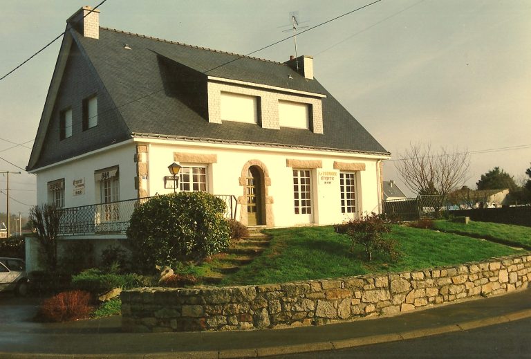 Grande maison avec vue mer