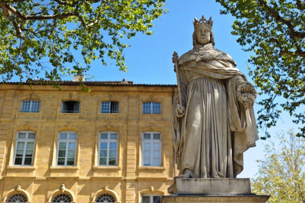 13100 Aix-en-Provence : Appart T5 de 115,45 m² + terrasses de 112,21 m² + Park. Prix : 1.434.000 Euros