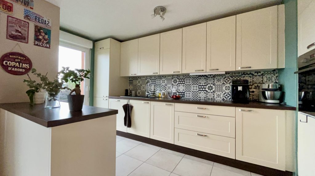 garage & place de parking privé